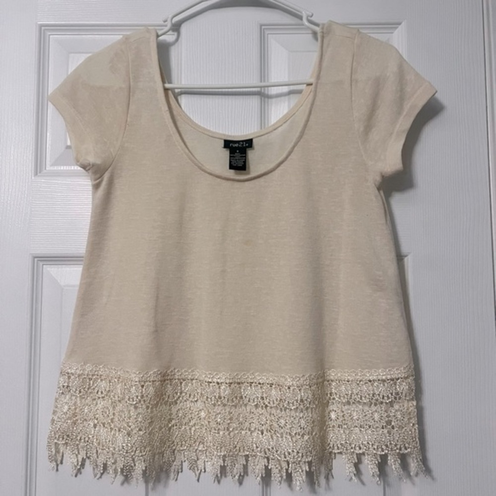 RUE21 crop top SM‎